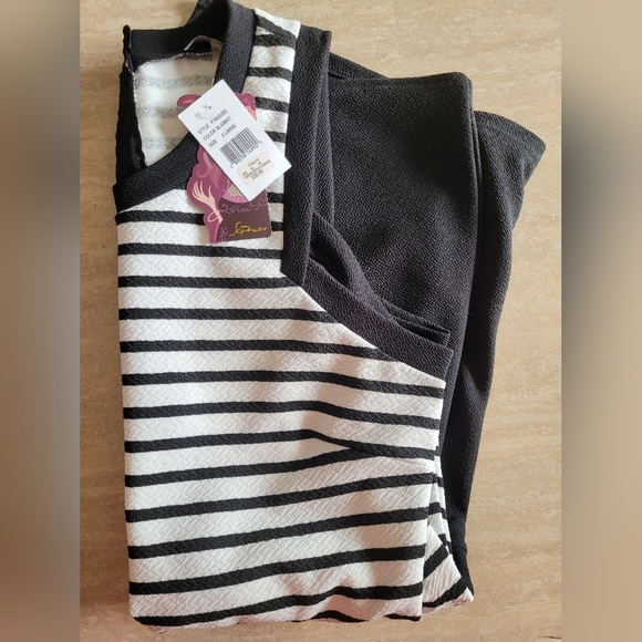 Soprano, Envelope Hem Black & White Romper size XL, NWT - Picture 4 of 5